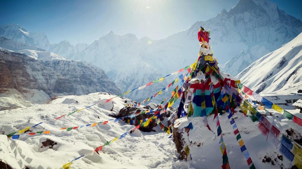 Китай започва строежа на туристически комплекс на Еверест