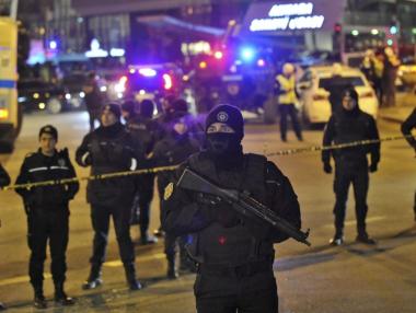 7 души са задържани за убийството на руския посланик в Турция