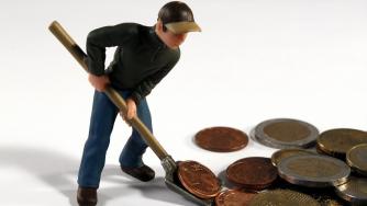 „Подкрепа“ иска таксите на пенсионните фондове да отпаднат