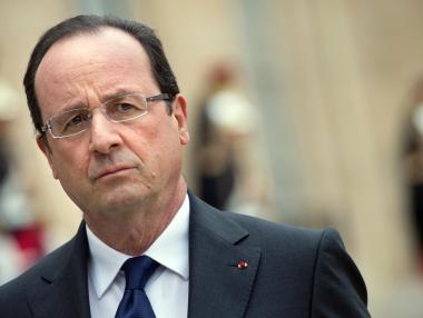 Оланд: Франция е „под високо ниво на терористична заплаха“
