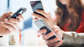 Двойно повече българи в интернет за последните 6 г.