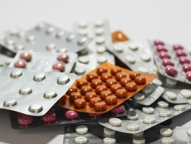 Касата ще плати забавените пари на аптеките