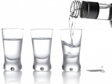 Русия забрани продажбата на продукти с алкохолно съдържание над 25%