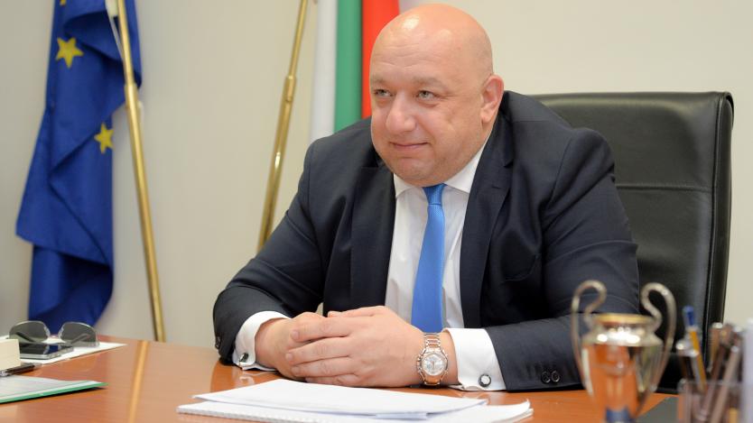 Борисов спря скоростните поръчки на спортното министерството