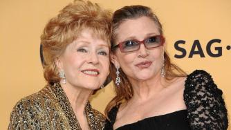 Почина и майката на Кари Фишър