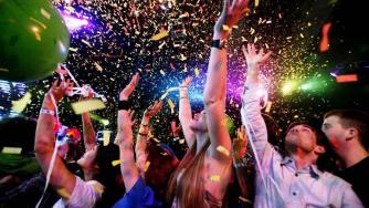 Средно 530 лв. е новогодишният пакет в България