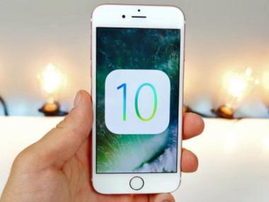 Apple съкращава производството на iPhone 7