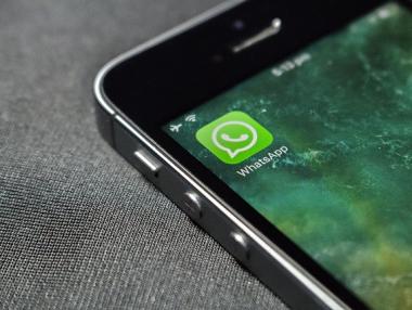 WhatsApp спира да работи на стари iOS и Android устройства
