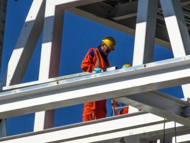 Официалните професии в България станаха с 16 повече