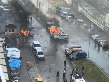 Взрив в Измир, двама загинали и над десет ранени