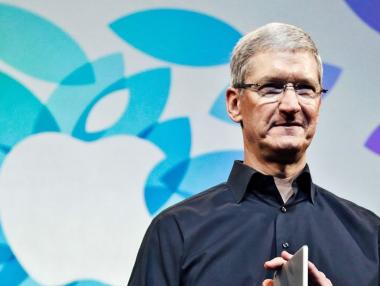 Отрязаха възнаграждението на Тим Кук заради лоши резултати