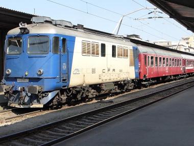 Студентите в Румъния ще пътуват безплатно във влаковете