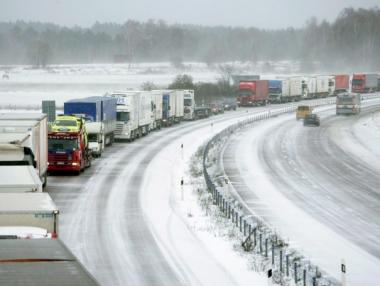 Икономиката губи десетки милиони заради тежката зима