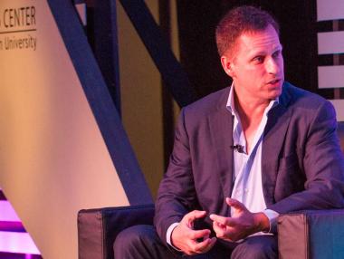 Ерата „Apple“ приключи, смята основателят на PayPal