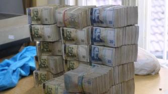 Над 700 хил. лв подкупи открити у варненските митничари