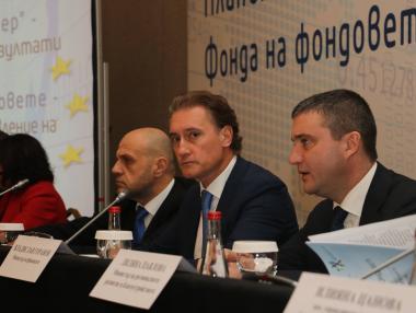 Кирил Домусчиев: Планът „Юнкер“ е важен за модернизация на българските предприятия