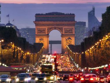 Париж забранява старите коли