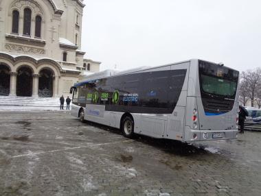 Нов електрически автобус тръгна в София