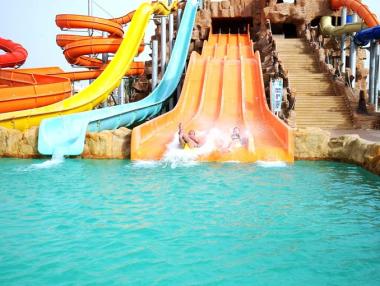 Най-големият аквапарк в България ще отвори врати това лято