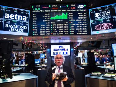 Нови рекорди при индексите на Уолстрийт