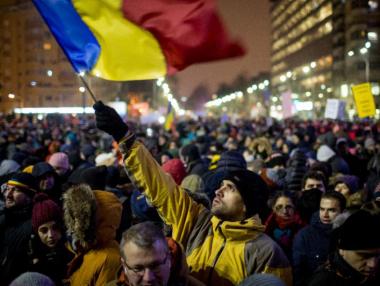 The Washington Post: Корупцията в Румъния има две форми