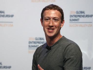 Зукърбърг забогатя с $3 млрд. след годишния отчет на Facebook