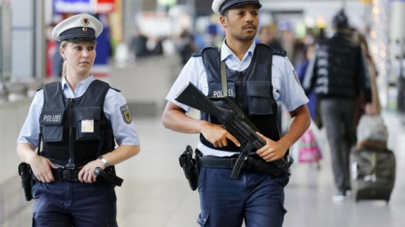 Полицията в Германия съобщи, че в страната има 285 потенциални терористи