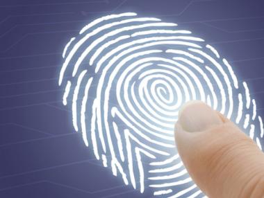 Пръстовите отпечатъци за прием в болница остават засега