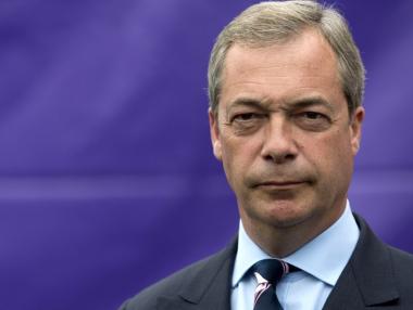 Фараж и съпартийците му разследвани за злоупотреби с европари