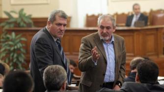 Партиите на Местан и Касим Дал се съюзяват, втората напуска реформаторите