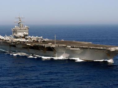 САЩ пратиха в пенсия първия ядрен самолетоносач