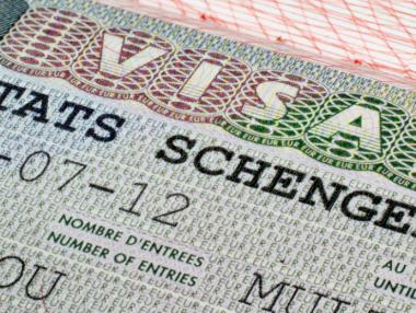 Удължиха граничния контрол в 5 държави от Шенген