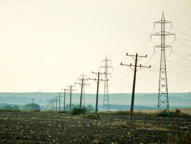 Отпада забраната за износ на български ток