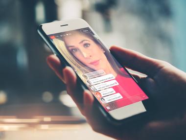 YouTube вече позволява да излъчваме видео на живо от смартфона