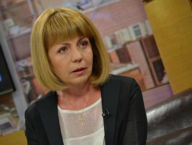 Фандъкова: Снегопочистващите фирми са глобени с 2.5 млн. лв.