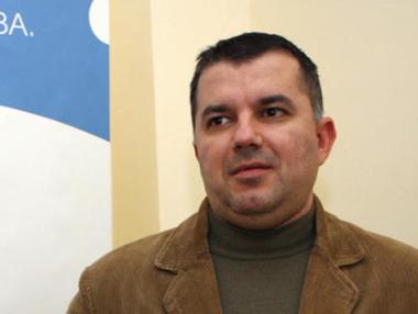 Николов: ЕС трябва да забрани течностите за чистачки с метанол