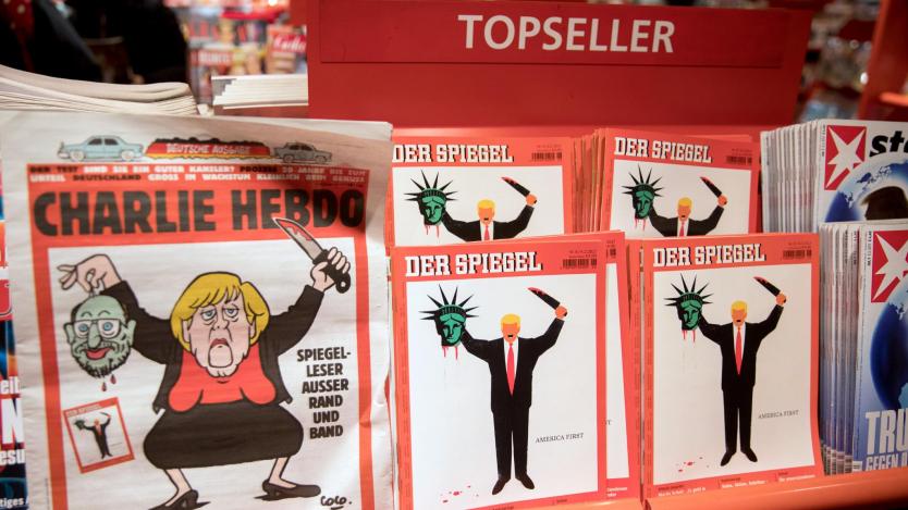 „Шарли Ебдо“ пародира „Шпигел“ с карикатура на Меркел