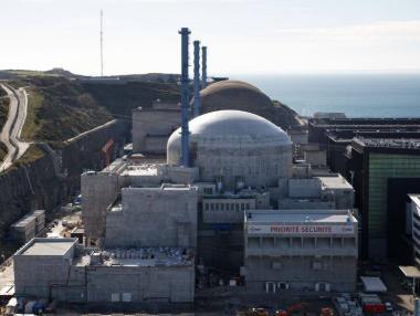 Експлозия избухна във френска АЕЦ, има ранени