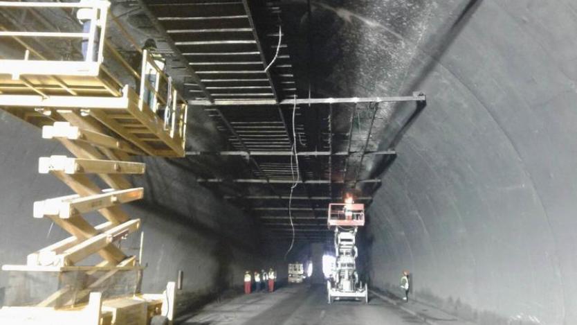 Отвориха тунела „Ечемишка“ след козметичен ремонт