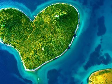 Островът на любовта