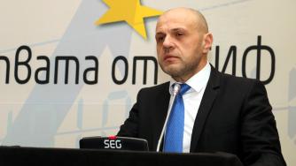 Дончев: Кадровата политика на служебния кабинет е странна