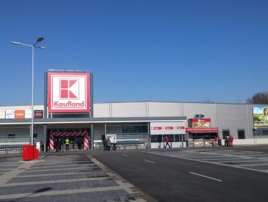 Kaufland откри 11-и хипермаркет в София