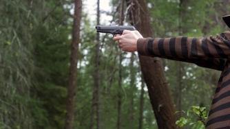 САЩ разрешава на психично болни да купуват оръжие