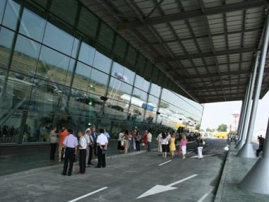 Засилен интерес за редовни полети от Летище Пловдив