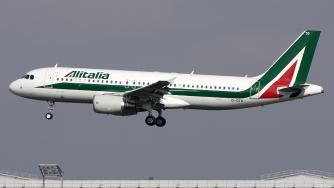 Alitalia отмени стотици полети заради стачка на служителите