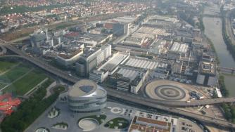 И градът на Mercedes ще забранява дизеловите коли