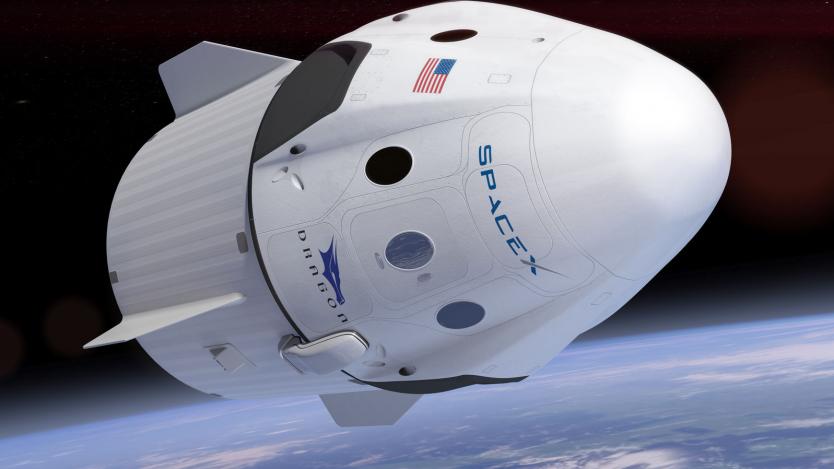 SpaceX организира туристически полет до Луната