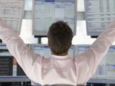 Инвестиционен посредник обучава начинаещи трейдъри