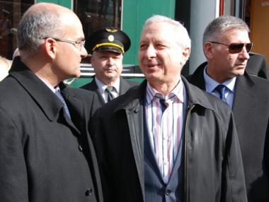 Герджиков: Правителството лобира за Еврозоната, президентът се колебае