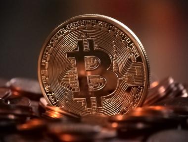 Bitcoin по-скъп от златото